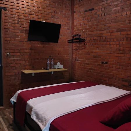 Appartamento Grha Pawitra Trowulan Esterno foto